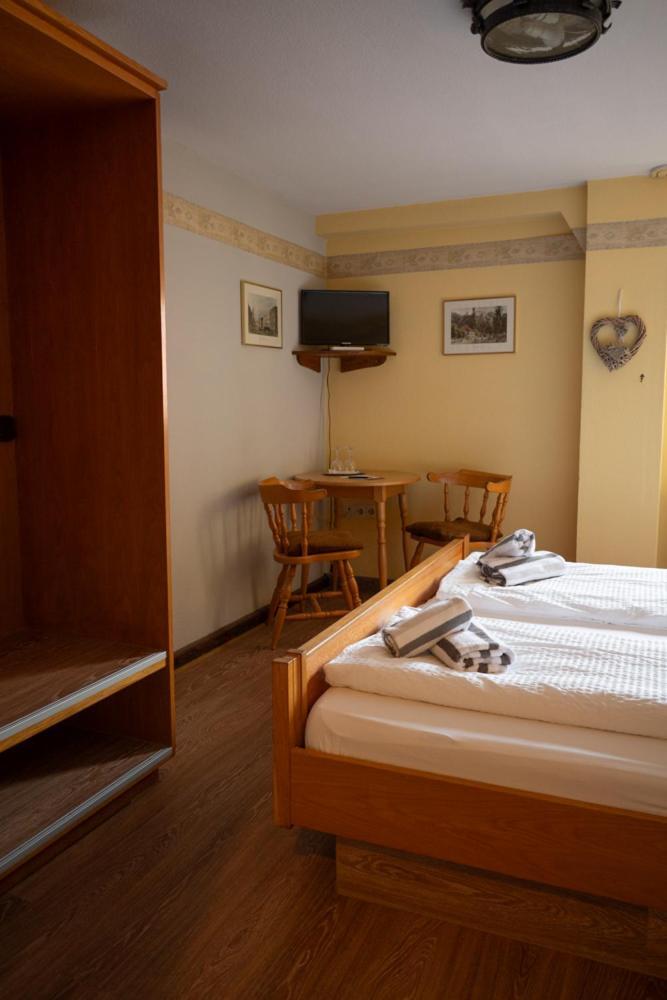 Gasthof Zum Goldenen Schiff - Lehm, Stil & Altstadtflair Marktbreit Zewnętrze zdjęcie