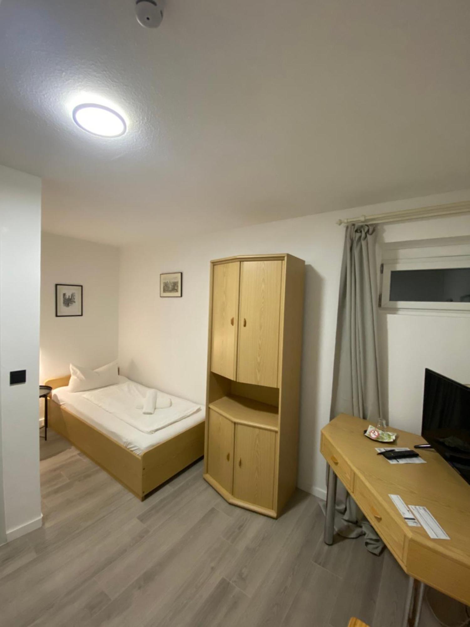 Gasthof Zum Goldenen Schiff - Lehm, Stil & Altstadtflair Marktbreit Zewnętrze zdjęcie